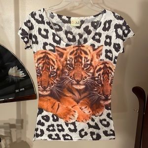 Animal print tee